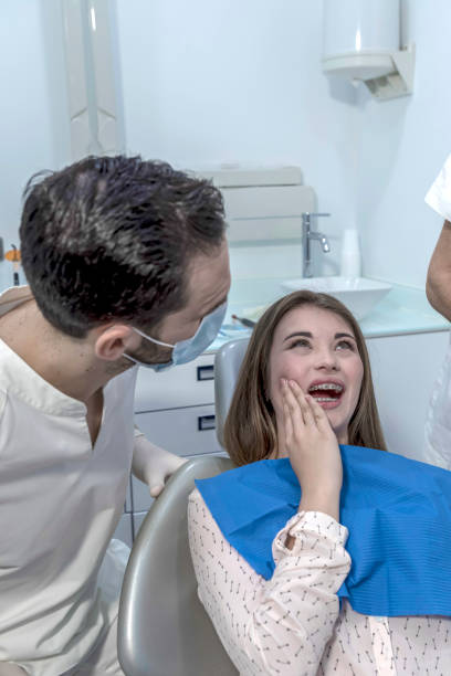 Best Dentist for Tooth Abscess  in Chesaning, MI